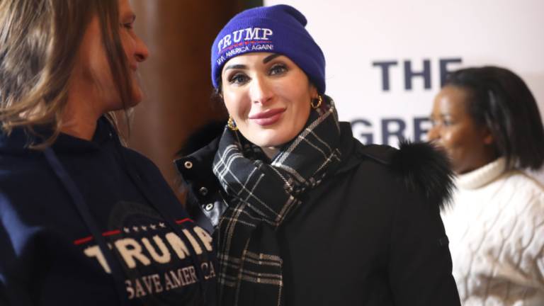 Activist Laura Loomer is Unmarried and has no  Children as of Now!